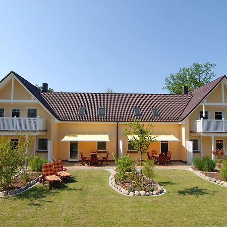 Eulenhof Ruegen Apartment พุทบัส ภายนอก รูปภาพ
