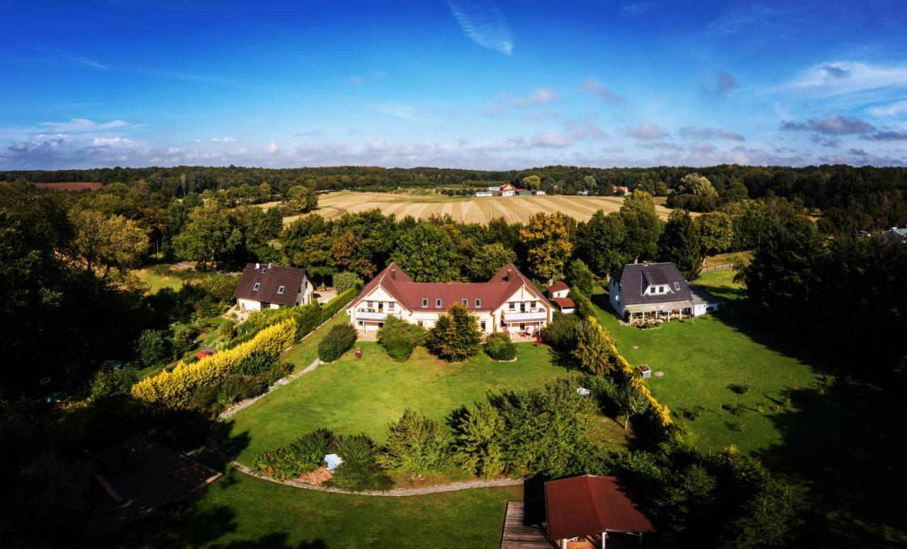 Eulenhof Ruegen Apartment พุทบัส ภายนอก รูปภาพ
