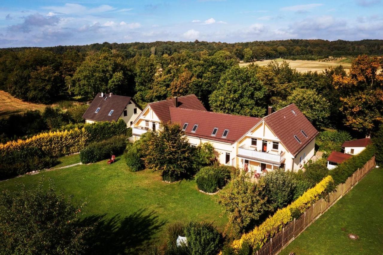 Eulenhof Ruegen Apartment พุทบัส ภายนอก รูปภาพ