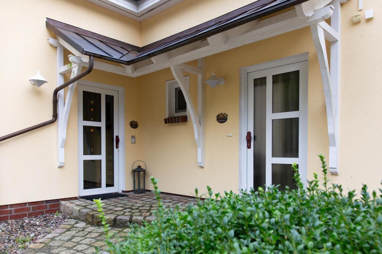Eulenhof Ruegen Apartment พุทบัส ภายนอก รูปภาพ