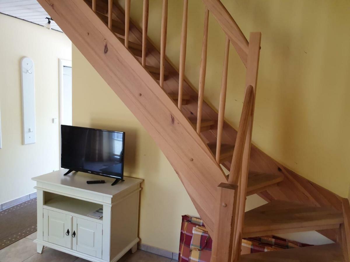 Eulenhof Ruegen Apartment พุทบัส ภายนอก รูปภาพ
